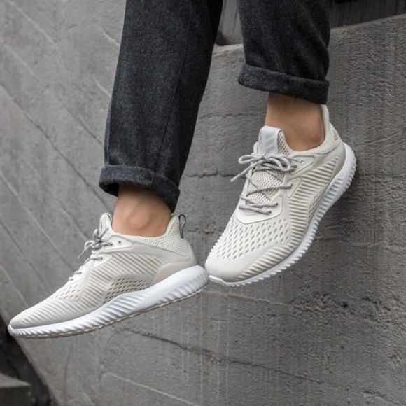 adidas women's alphabounce 1 w